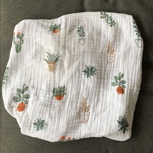 Little Unicorn muslin changing pad cover